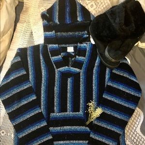 blue and black rug rag hoodie pullover